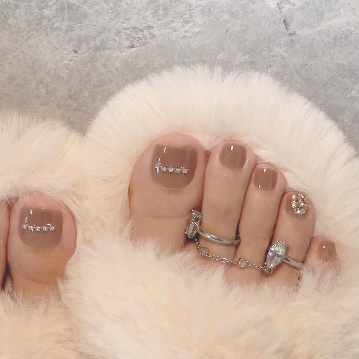 Weekly deals Press On Toe nails Set 24pcs/12 sizes XNT100